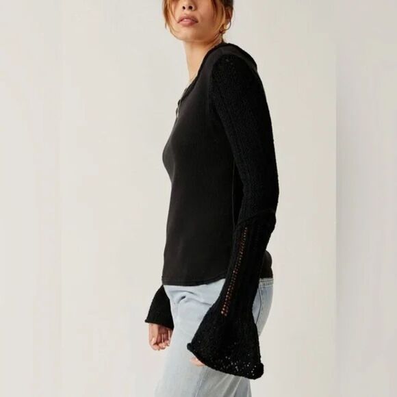 Free People Cuffing Season Top In Black - Picture 2 of 6